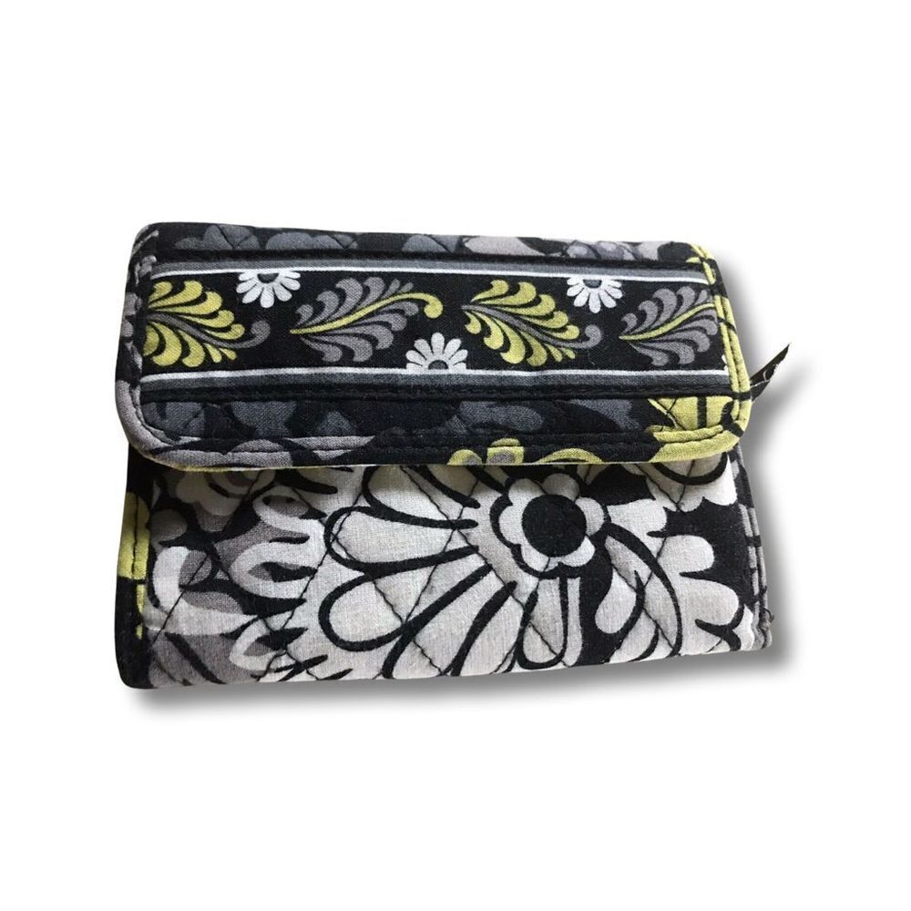 Vera Bradley Baroque Euro Wallet Trifold Good Condition